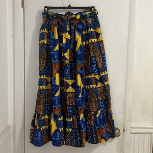 NWOT Izzy & Luv ‘Cultural Confidence Soul’ Traditional African Wrap Skirt.